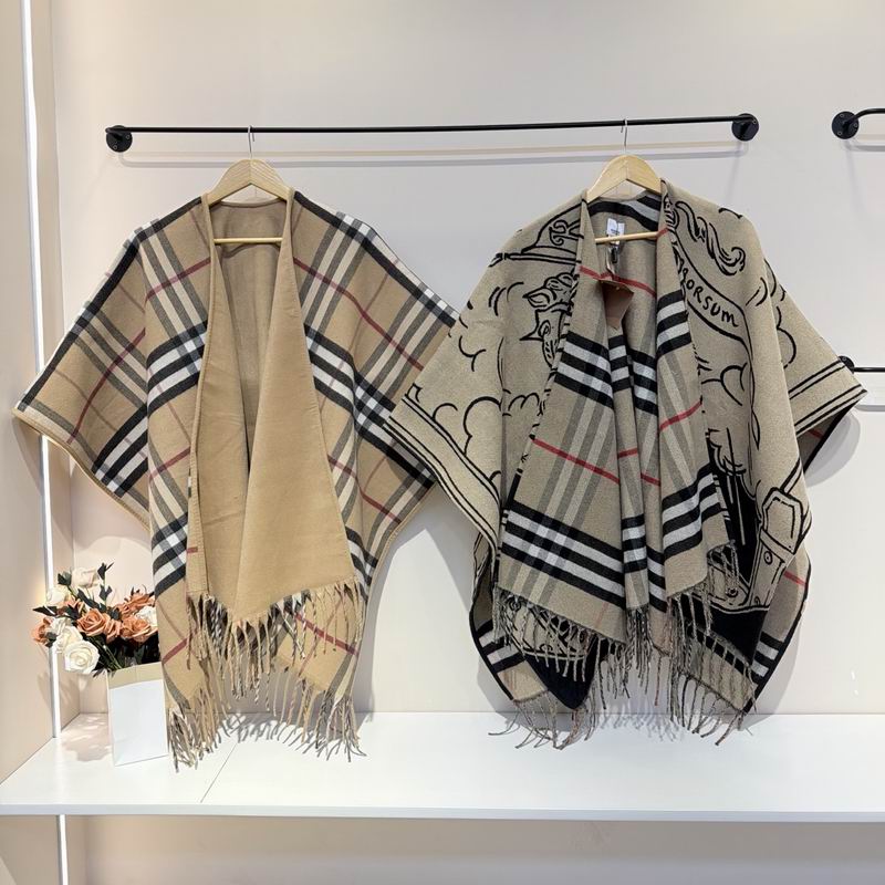 Burberry cloak E081320